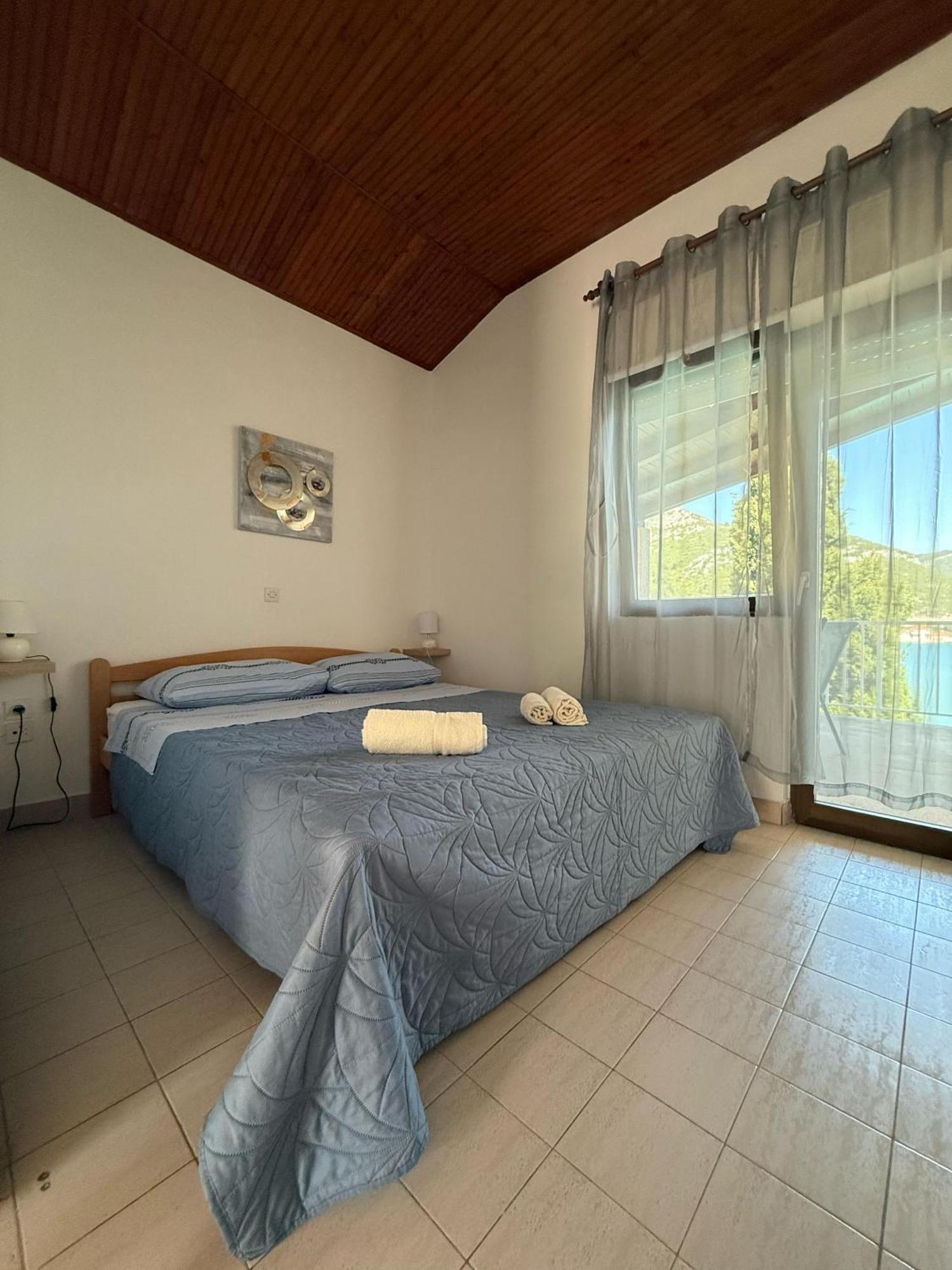 Blue Lagoon Studio Apartments เคล็ค ภายนอก รูปภาพ